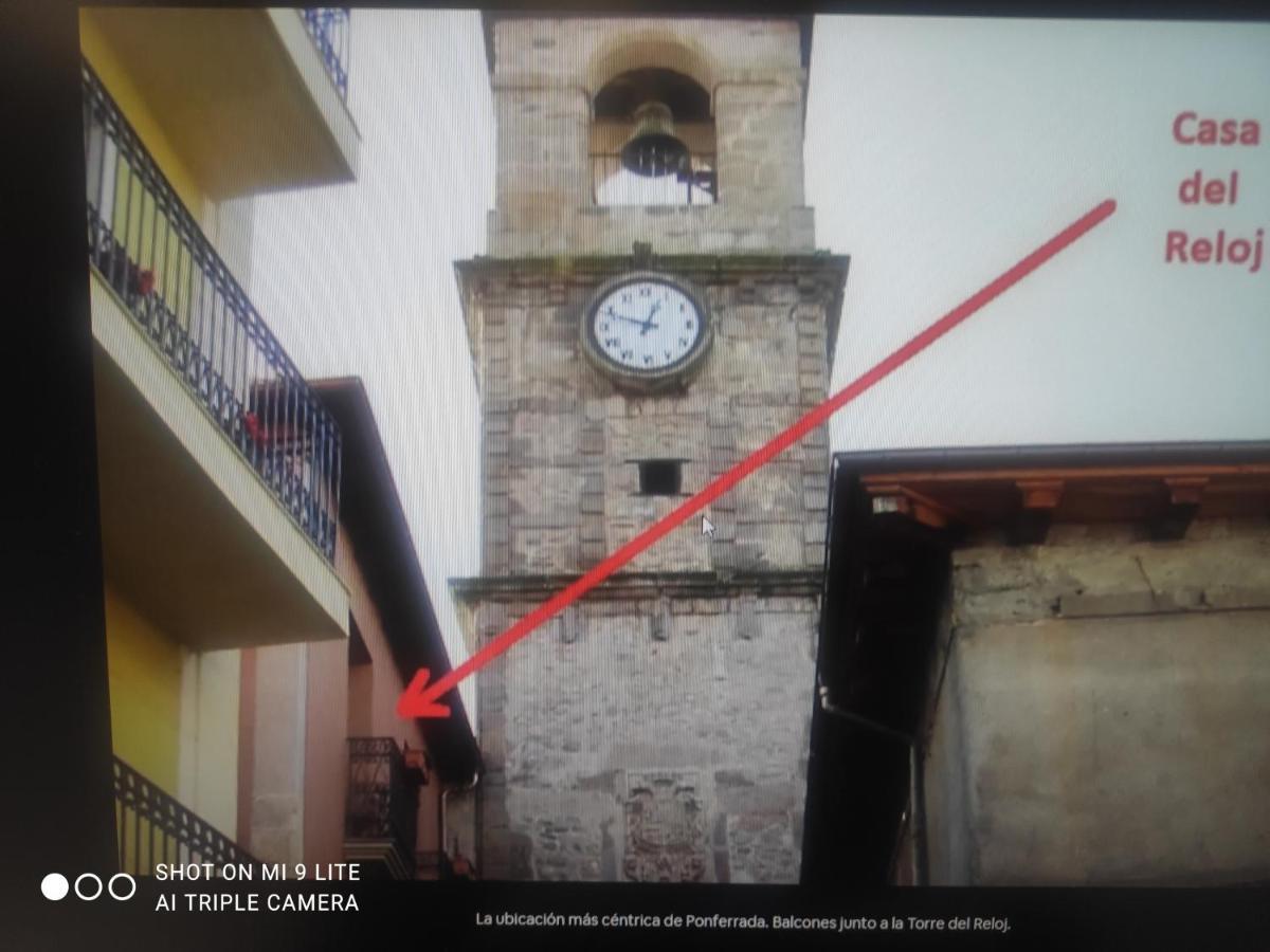 Apartamento La Torre Del Reloj Ponferrada Exterior foto