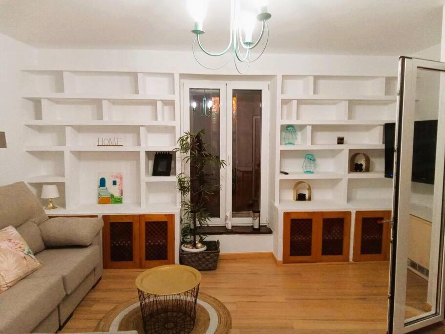 Apartamento La Torre Del Reloj Ponferrada Exterior foto
