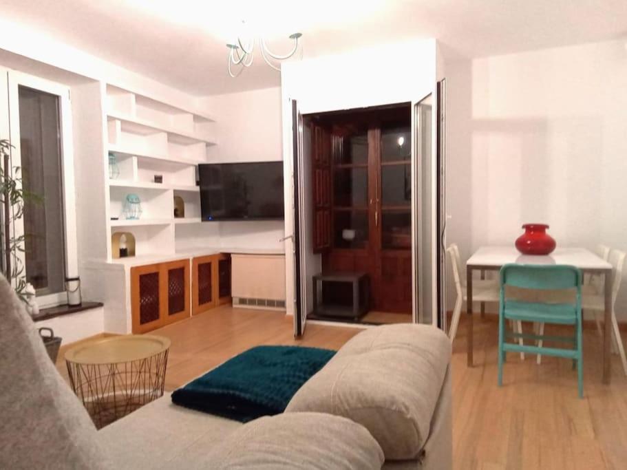 Apartamento La Torre Del Reloj Ponferrada Exterior foto