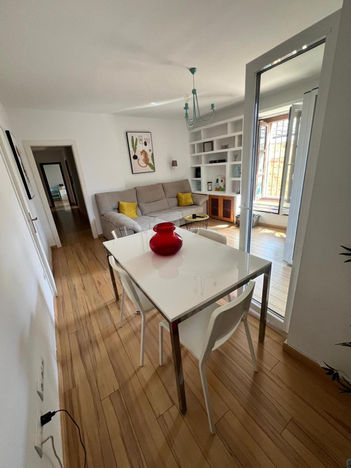 Apartamento La Torre Del Reloj Ponferrada Habitación foto